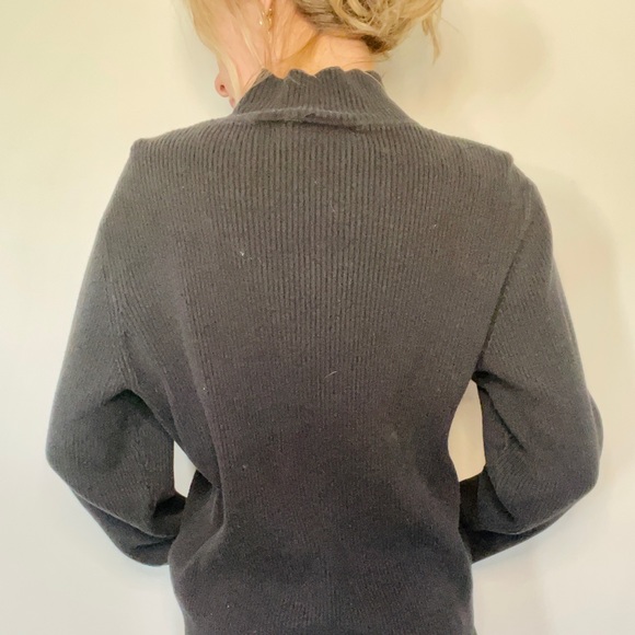 Vintage, Ribbed Turtle Neck Sweater - Picture 2 of 2